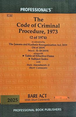 The Code Of Criminal Procedure 1973 Bare Act With Short Comments (Paperback In English By Professional's)(Paperback, Professional's)