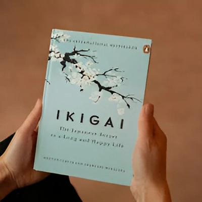 Ikigai: The Japanese Secret To A Long And Happy Life ( English )(Paperback, Héctor García)