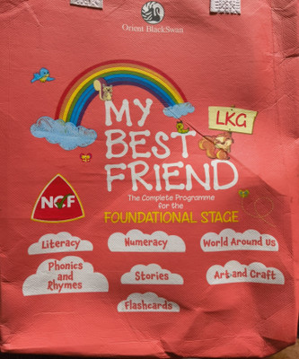 My Best Friend Lkg Kit Book(Paperback, Orient Blackswan)