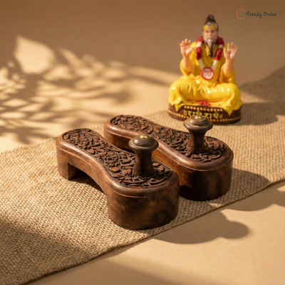 wooden cave guru-paduka Religious Footprint(Wooden)