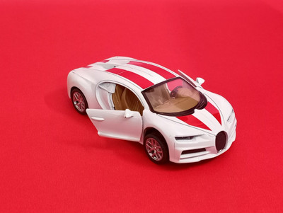 RAMSHREE White & Red 1:24 Scale Bugatti Sports Car Model(WHITE AND RED)