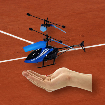 Kid Kraze Sensor Aircraft USB Charger 2 in 1 Flying Helicopter with Remote Control_a25(Multicolor)