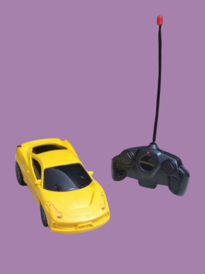 TOYACHI Famous Car Rechargeable Remote Control Toy Y5(Yellow)
