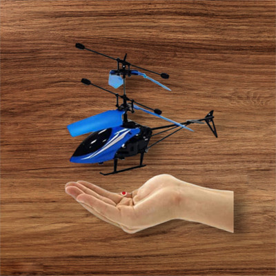 Kid Kraze Sensor Aircraft USB Charger 2 in 1 Flying Helicopter with Remote Control_a11(Multicolor)