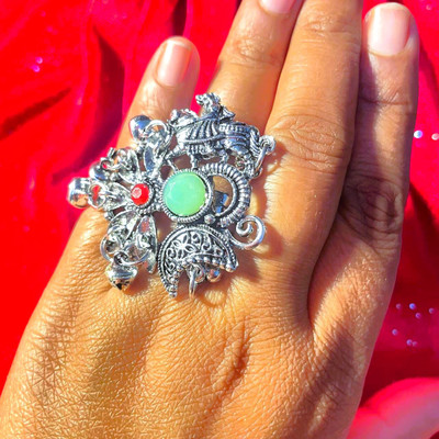 Fashion Paradise Alloy Ring