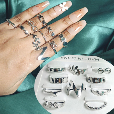 ISLANA Alloy Ring Set