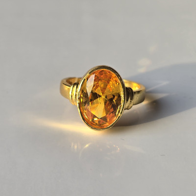 Veekey 4.25 Ratti Yellow(Pukhraj) Sapphire Gemstone Gold Ring WhIt Lab Certified Brass Sapphire Gold Plated Ring