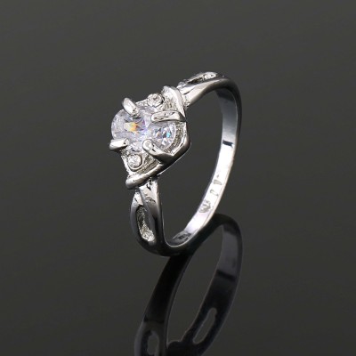 Estele Alloy Crystal Rhodium Plated Ring