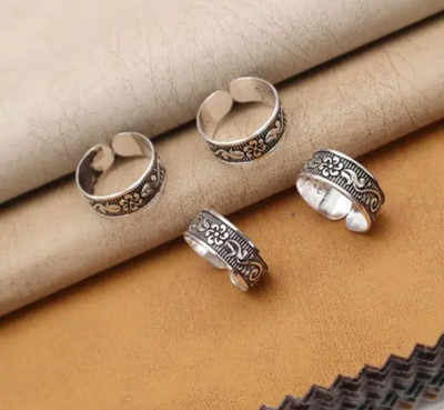 KRISHMAYATOZ Staylish Adjustable Toe Rings Set For Women Brass Silver Plated Toe Ring Set