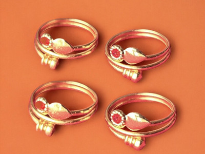 MAYA IMPEX Maya Impex Toe Ring Set Staylish Adjustable Alloy Sterling Silver Plated Toe Ring Set