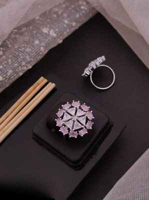immitation Silver-Toned Pink Petal & White Triangle Cluster Ring Silver Pearl Silver Plated Ring