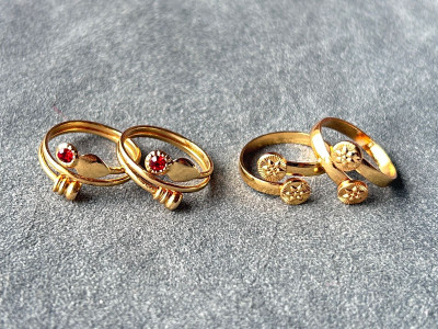 MAYA IMPEX Maya Impex Toe Ring Set Staylish Adjustable Alloy Sterling Silver Plated Toe Ring Set