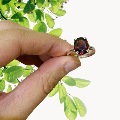 Gemzonite Most Demanded and Beautiful Gomed/Garnet Ring Astrological Stone for Unisex Brass Garnet Silver Plated Ring