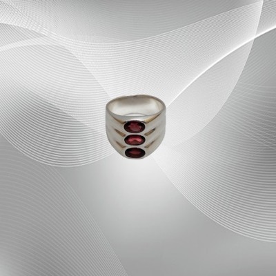 Yugaara Garnet Stone 92.5 Sterling Silver Garnet Ring