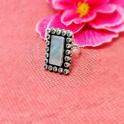 jsaj LONG RECTANGLE SHAPE RING WITH PEARL AND CUBIC ZIRCONIA STONE Sterling Silver Ruby Silver Plated Ring