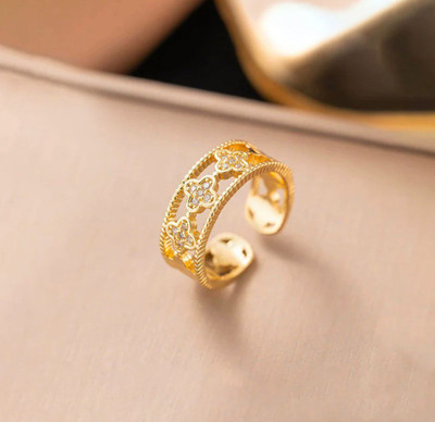 Mishti Jewels Anti tarnish ring for women, Clover ring , band ring Stainless Steel Gold Plated Ring