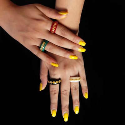 Brotherskart Red Green Black And White Pola Ring Set Of 4 Random Design Pola rings Plastic Gold Plated Ring
