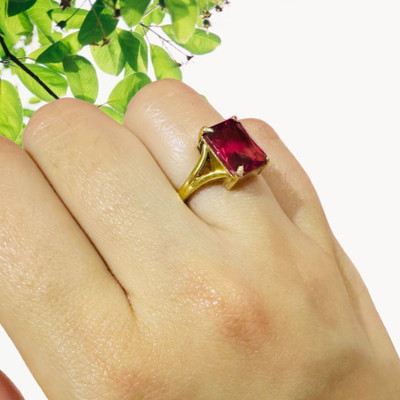 Gemzonite Panchdhatu Ruby Manik Stone Ring For Men's / Women's Brass Ruby Gold Plated Ring