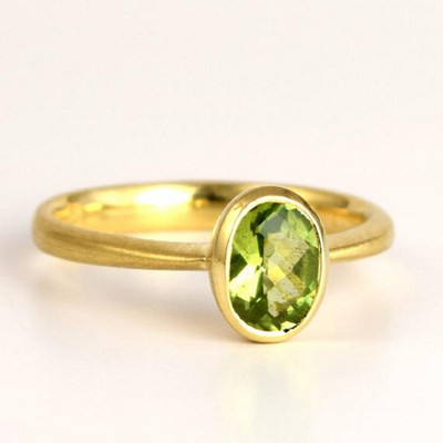 GenZcomplex Stone Peridot Gold Plated Ring
