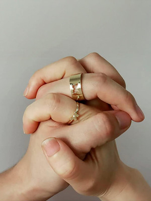 Dressberry Stunning Golden Butterfly Couple Ring Matching Wrap Finger Ring for Women & Men Alloy Gold Plated Ring Set