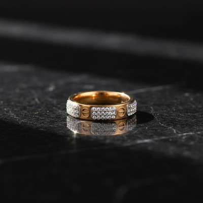 styra Lobe Band Ring Studded Fashion Ring for Women Alloy Silver Plated Ring