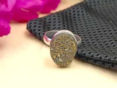 VIBESLE Stone Crystal Ring