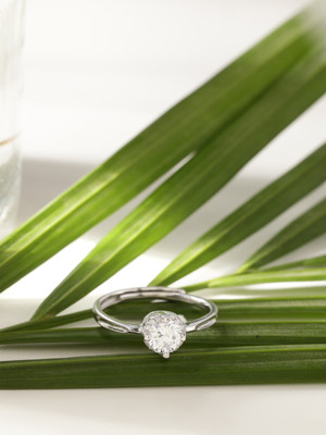 DIAVO Rhodium Plated Silver Ring Sterling Silver Cubic Zirconia Sterling Silver Plated Ring