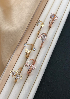 VEMISHTI Alloy Gold Plated Ring