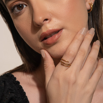 Elinor Jewels 18K Gold Plated Small Swirl Spiral Minimalist Ring for Women Waterproof Stainless Steel Gold Plated Ring