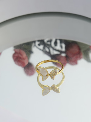 DIAVO The Graceful Eleanor Silver Ring Sterling Silver Cubic Zirconia Sterling Silver Plated Ring