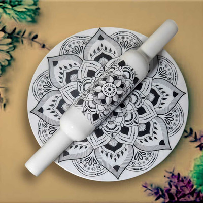 Elitekitch Modern Black & White Beauty Pattern, Durable 10 Inch Board with Belan Rolling Pin & Board(Multicolor, Pack of 2)
