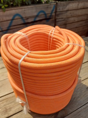 Sahas Kernmantle Static Rope 10.5mm (100 mtr.) Orange with white tracer line(Length: 100 m, Diameter: 10.5 mm)