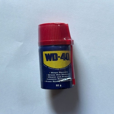 WD40 Frees jammed locks & Rust Parts,Adhesive remover,Grill Rust Removal Aerosol Spray(32 ml)