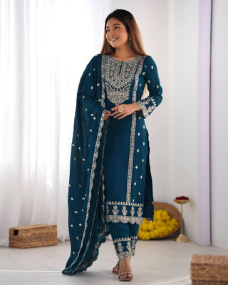 Dwarros Women Kurta Pant Dupatta Set