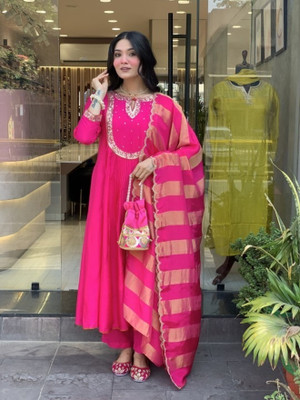 MEHZEEL FAB Embroidered Kurta, Trouser/Pant & Dupatta Set