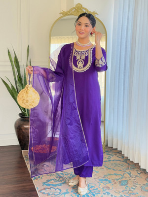 paya fashion Embroidered Kurta, Trouser/Pant & Dupatta Set