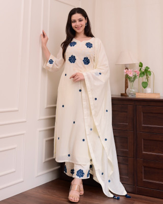 ZAVYAA Women Kurti Pant Dupatta Set