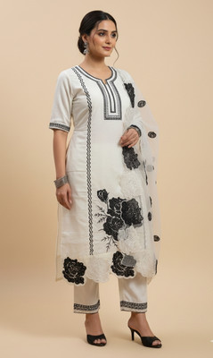 Riwaaz Embellished Kurta, Trouser/Pant & Dupatta Set