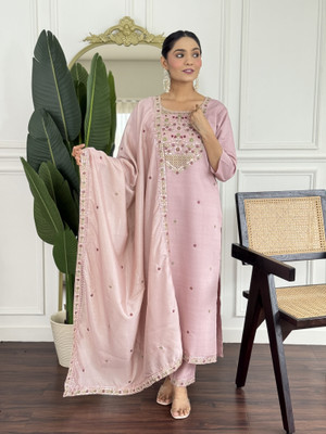 PILUDI HOUSE Embroidered Kurta, Salwar & Dupatta Set