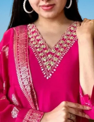 LAAIBA CREATION Embroidered Kurta, Trouser/Pant & Dupatta Set