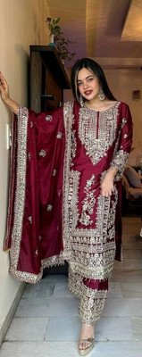 PILUDI HOUSE Embroidered Kurta, Salwar & Dupatta Set