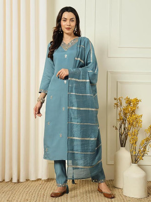 CLAVINET Embroidered Kurta, Trouser/Pant & Dupatta Set