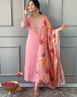 VAIDDO Embroidered Kurta, Salwar & Dupatta Set