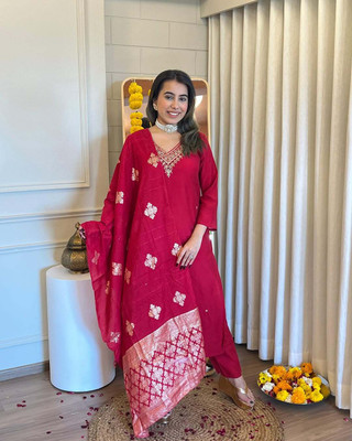 PURVAIYA CREATION Embroidered Kurta, Trouser/Pant & Dupatta Set