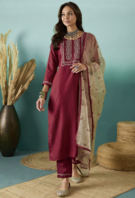 Tasrika Embroidered Kurta, Trouser/Pant & Dupatta Set