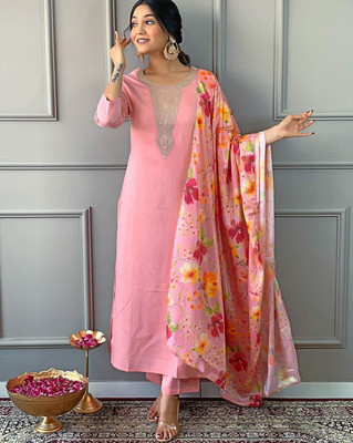 VAIDDO Embroidered Kurta, Salwar & Dupatta Set
