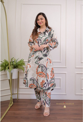 TANISHKAFASHION Women Kurti Palazzo Set