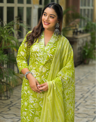 Skylee Printed, Embellished Kurta, Trouser/Pant & Dupatta Set