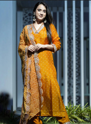 Hetvi Creation Embroidered Kurta, Trouser/Pant & Dupatta Set