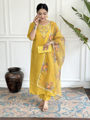 Aarohi creation Embroidered Kurta, Trouser/Pant & Dupatta Set